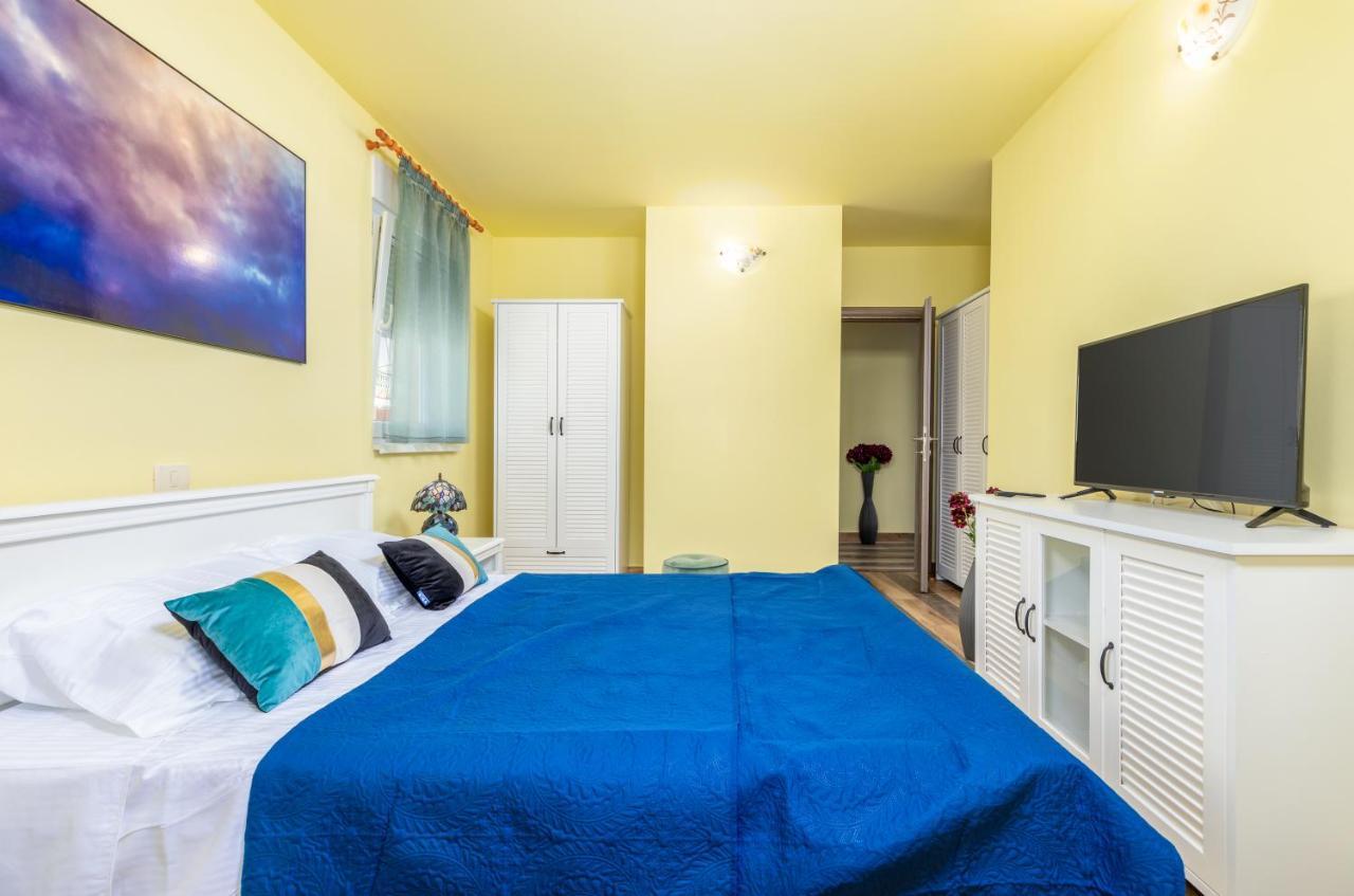 Apartmani Monte Pula Exteriér fotografie
