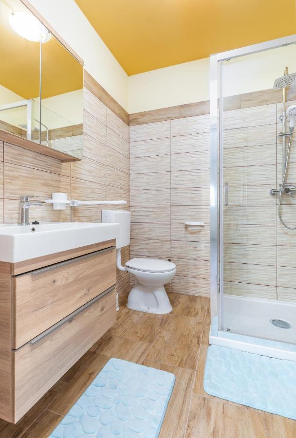 Apartmani Monte Pula Exteriér fotografie