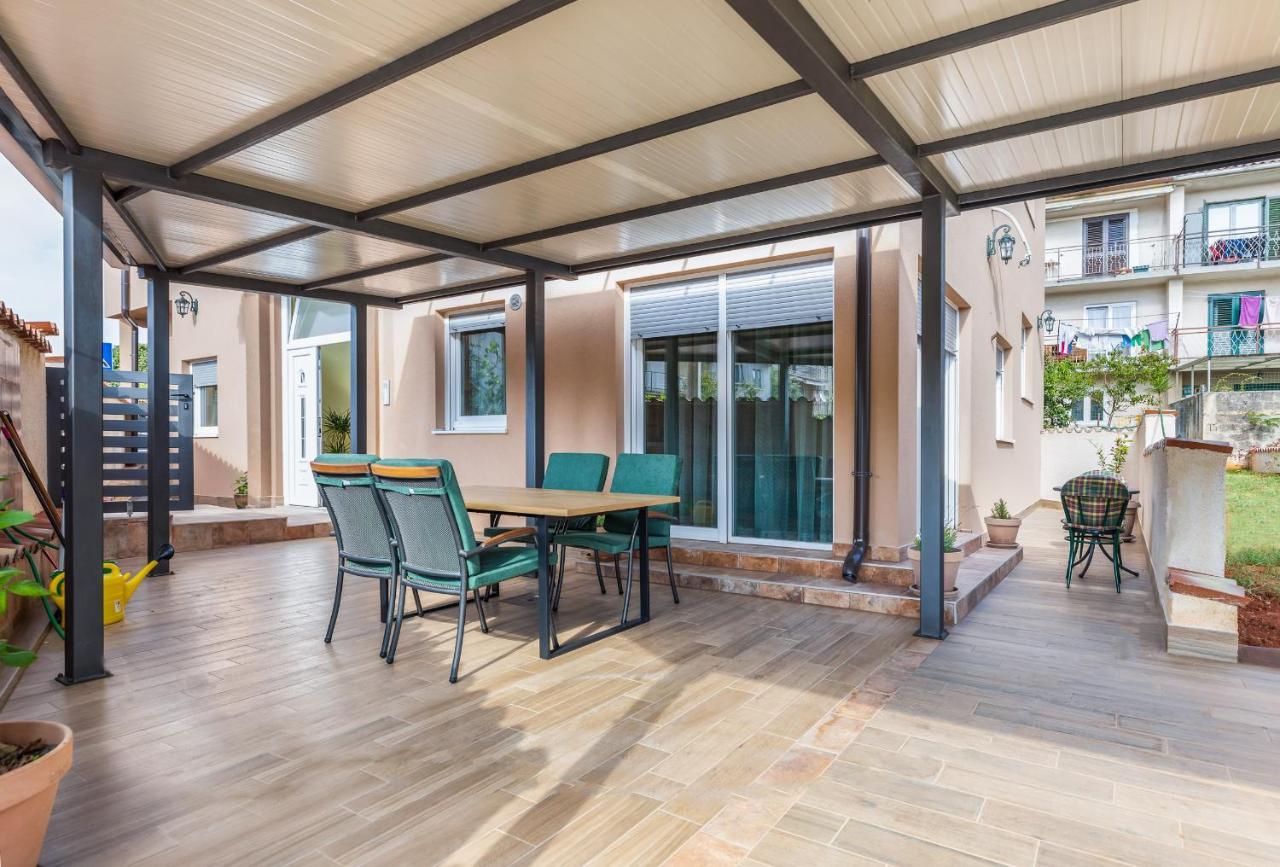 Apartmani Monte Pula Exteriér fotografie